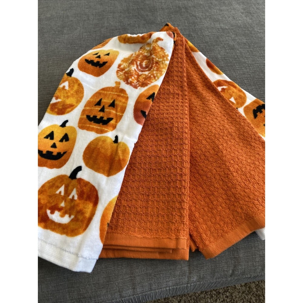 F.A.O. Schwarz Kitchen Hand Bath Halloween Pumpkin 🎃 Towels New Set Of 4